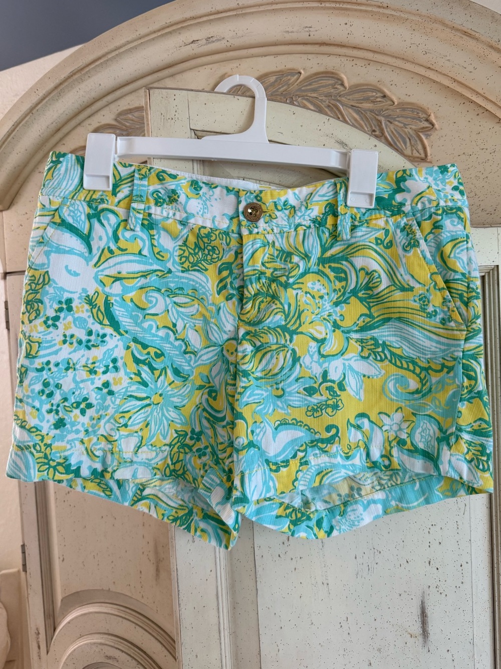 Lilly Pulitzer Callahan Shorts - Blue/Teal, Green & Yellow Print